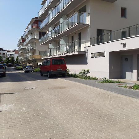 Impresja 42 Apartament Z Garazem 科沃布热格 外观 照片