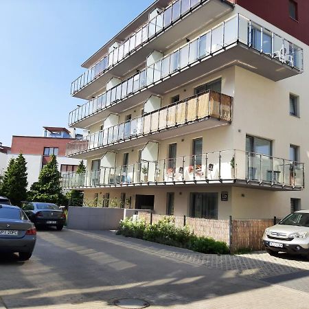 Impresja 42 Apartament Z Garazem 科沃布热格 外观 照片