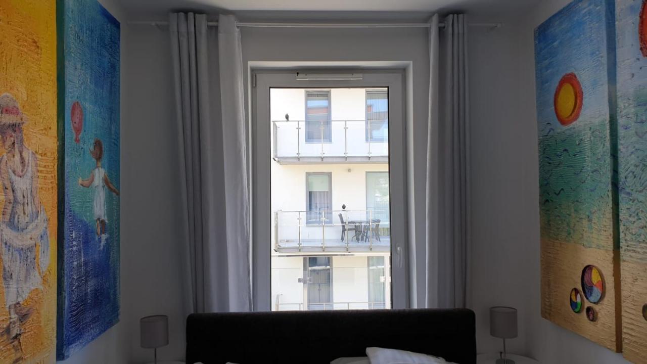 Impresja 42 Apartament Z Garazem 科沃布热格 外观 照片