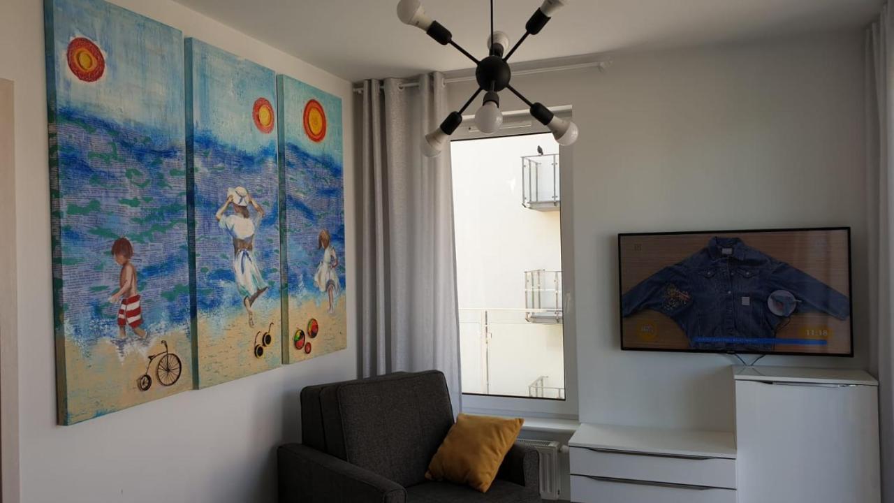 Impresja 42 Apartament Z Garazem 科沃布热格 外观 照片