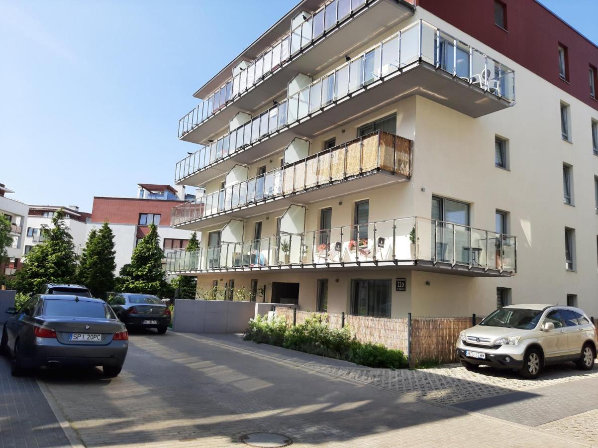 Impresja 42 Apartament Z Garazem 科沃布热格 外观 照片