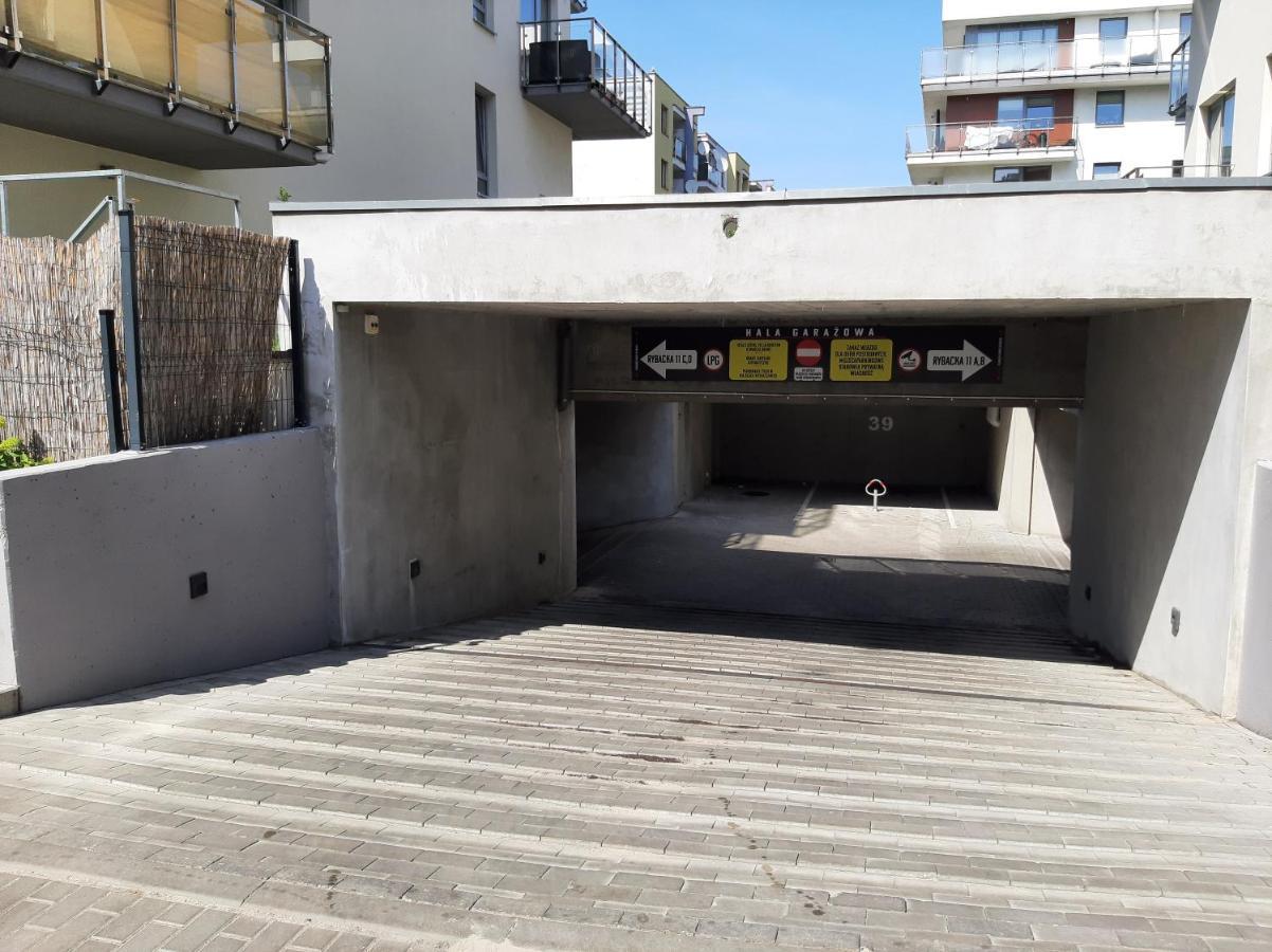 Impresja 42 Apartament Z Garazem 科沃布热格 外观 照片
