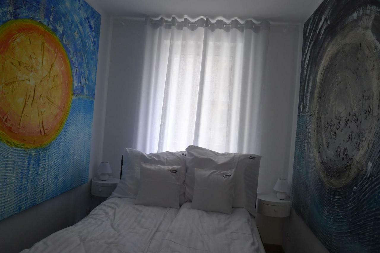 Impresja 42 Apartament Z Garazem 科沃布热格 外观 照片