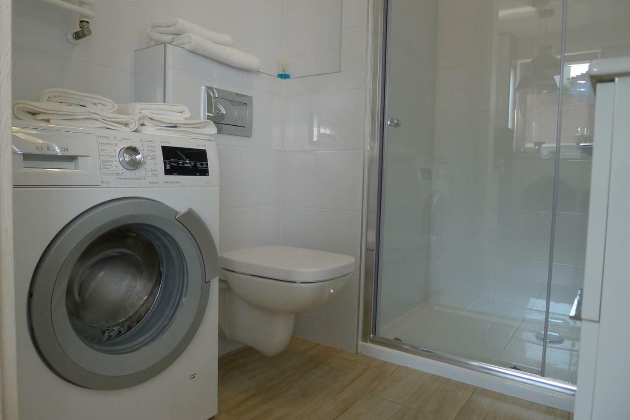 Impresja 42 Apartament Z Garazem 科沃布热格 外观 照片