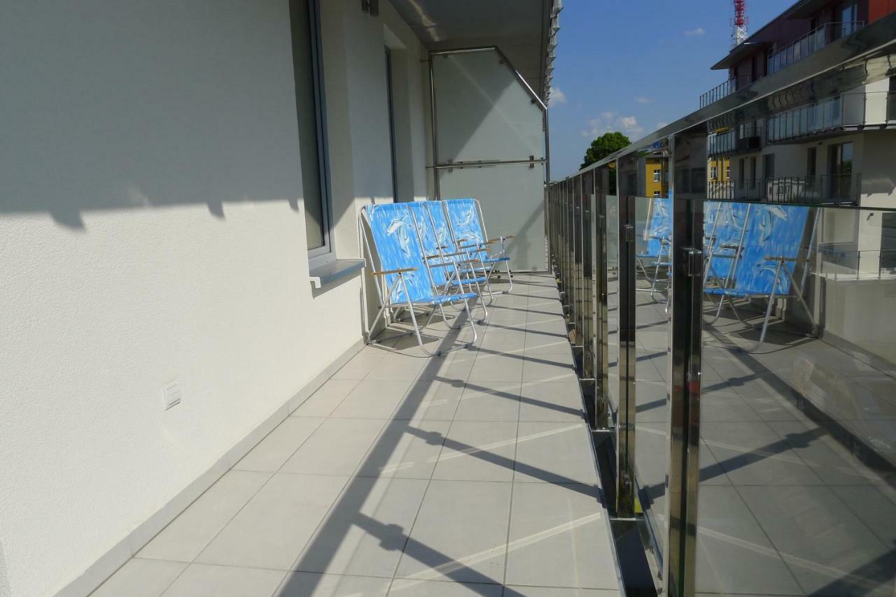 Impresja 42 Apartament Z Garazem 科沃布热格 外观 照片