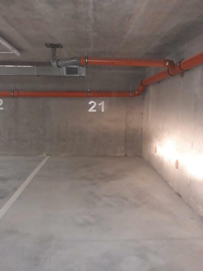 Impresja 42 Apartament Z Garazem 科沃布热格 外观 照片